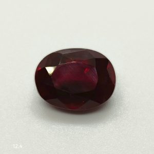 12.4ct Garnet