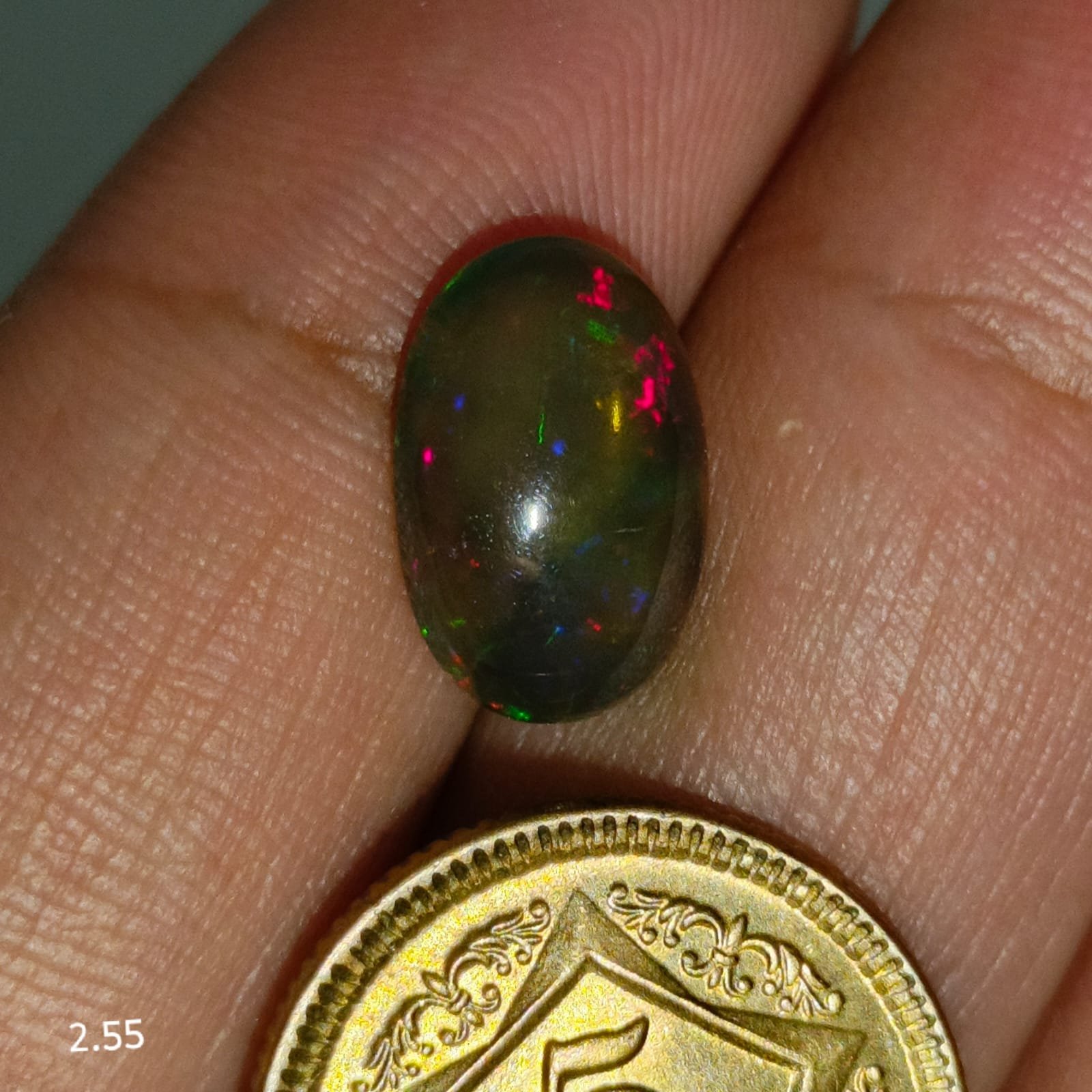 2.55ct Black Fire Opal - Image 2