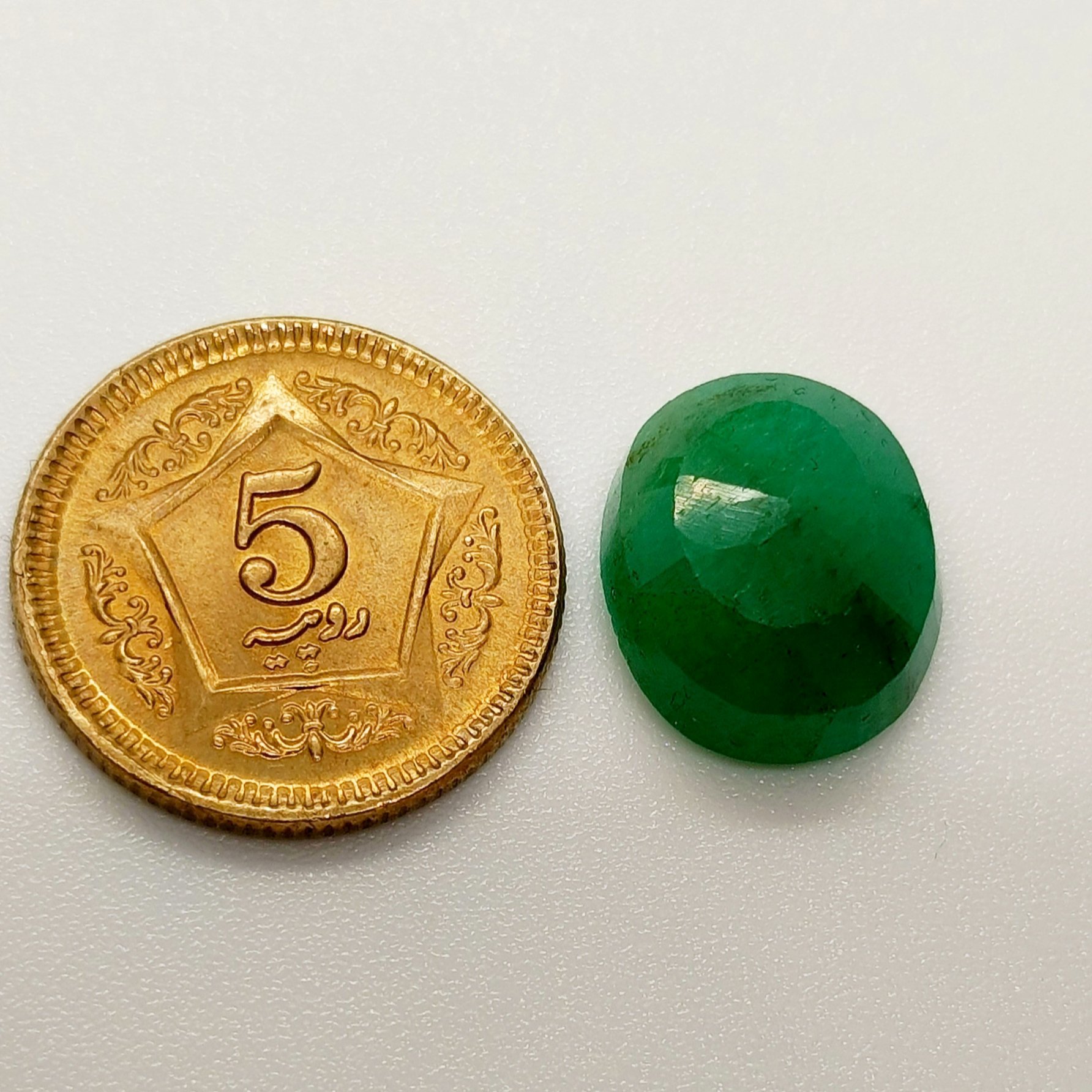 7.2ct Zambian Emerald - Image 2