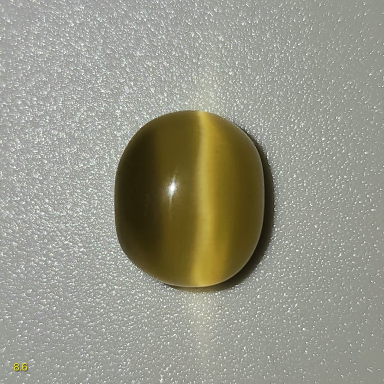 8.6ct Cat Eye